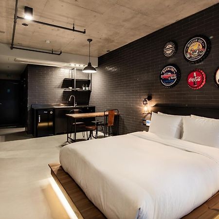 Snob Boutique Stay Seogwipo-stad Buitenkant foto