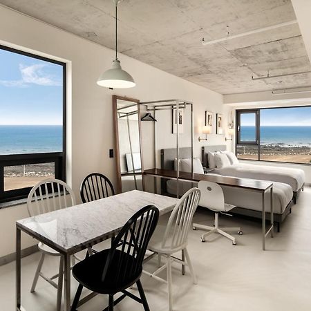 Snob Boutique Stay Seogwipo-stad Buitenkant foto
