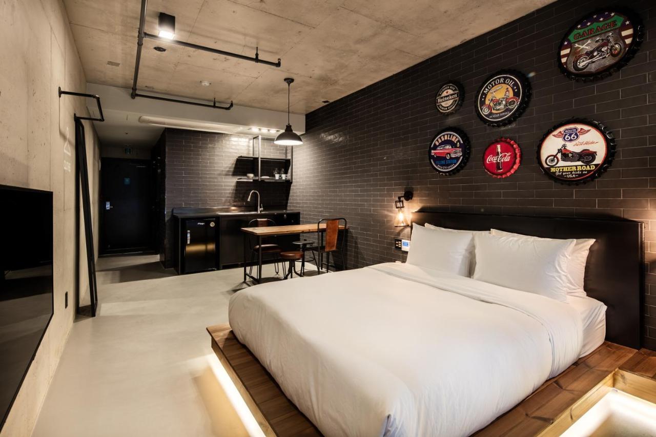 Snob Boutique Stay Seogwipo-stad Buitenkant foto