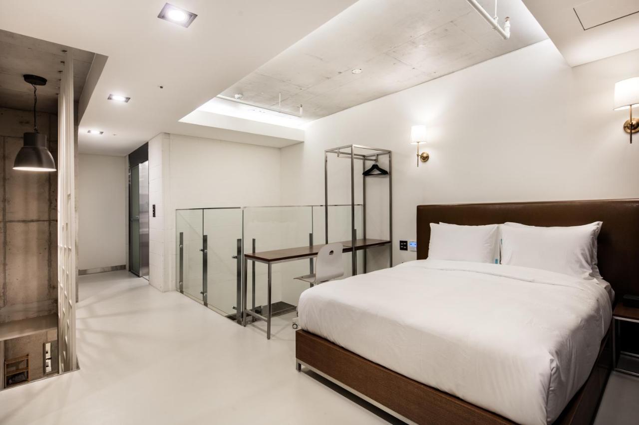 Snob Boutique Stay Seogwipo-stad Buitenkant foto