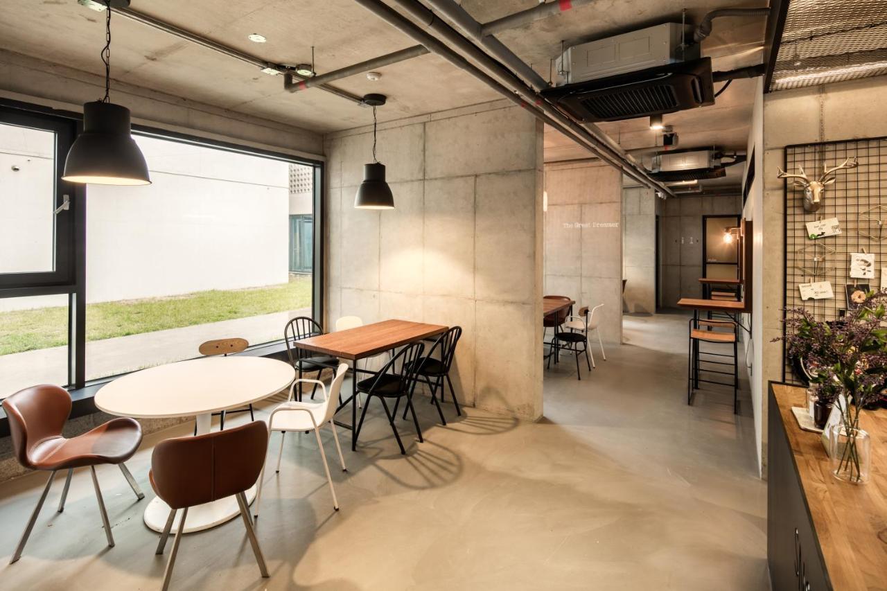 Snob Boutique Stay Seogwipo-stad Buitenkant foto